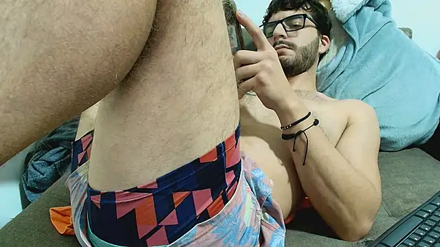 thomas_gun 라이브 XXX 채팅