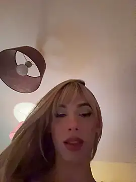 Carlita_cute Pertunjukan Webcam