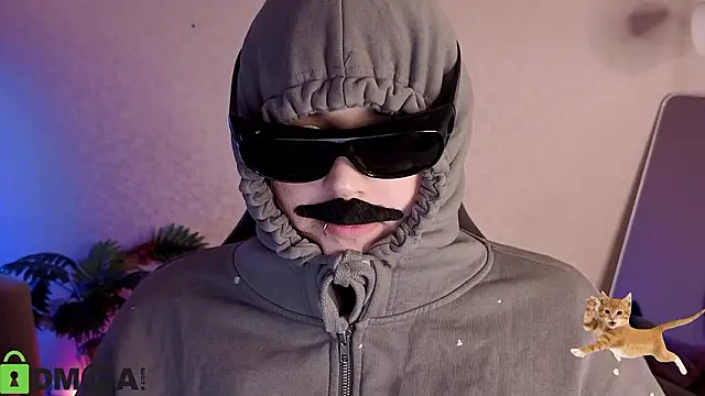 Mia_R0ss: онлайн-секс-чат