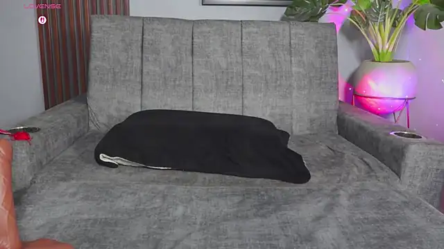 Catalina-sexy Chat XXX in diretta