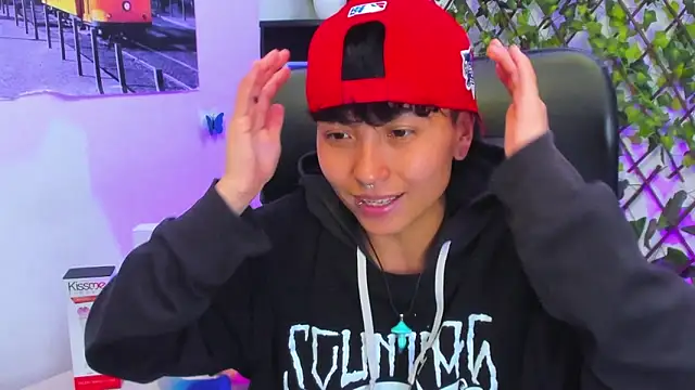 Im_Mathias Adlı Modelin Canlı XXX Sohbeti