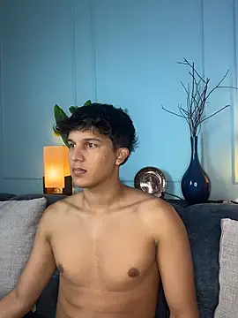 Leo_Savage_: онлайн-секс-чат