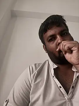 vinay_smalldick: онлайн-секс-чат