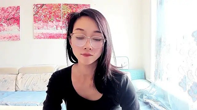 NIAN-er Adlı Modelin Canlı XXX Sohbeti