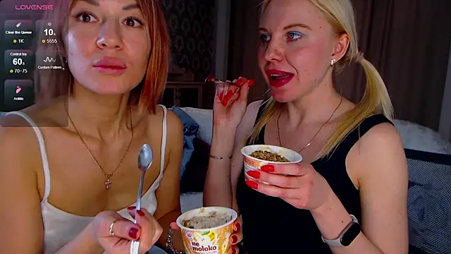 LiSinDoll Chat XXX in diretta