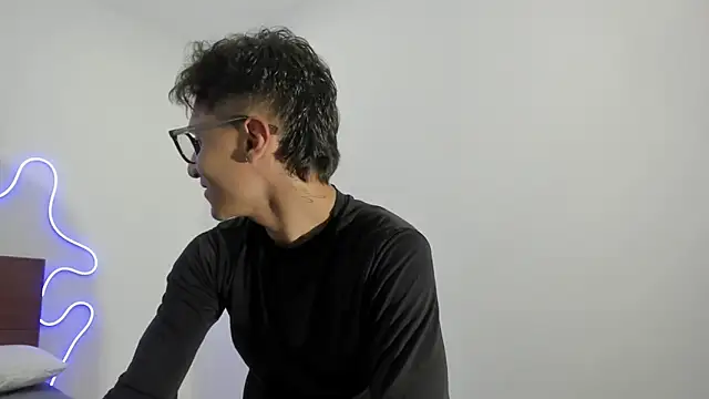 hardcoreheat_ind's Live XXX Chat