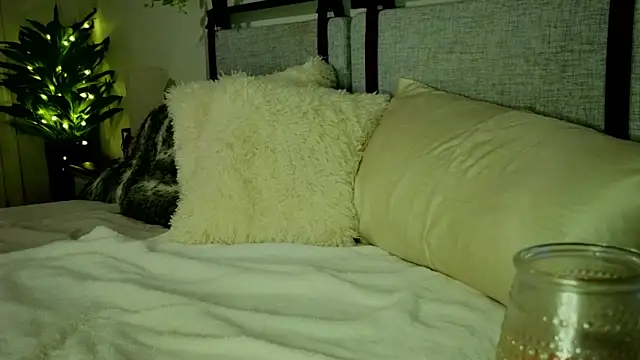 แชท XXX สดของ ivynyxx