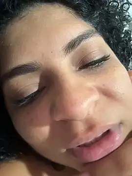 Tana_latin1- 라이브 XXX 채팅