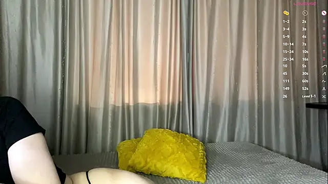 sun_under_skyy Live XXX Chat