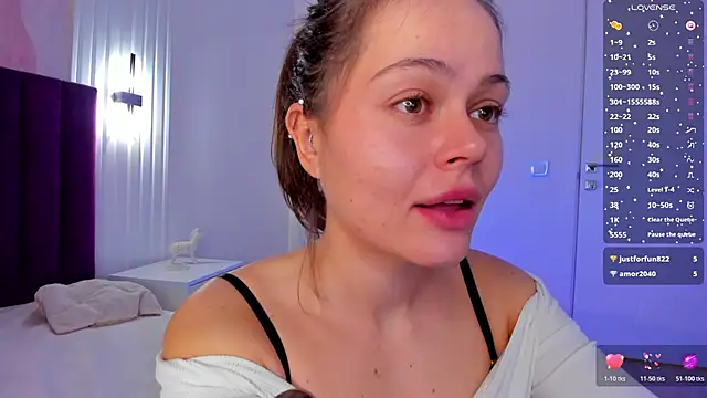 Chat XXX ao vivo de Kelly_Cuutie