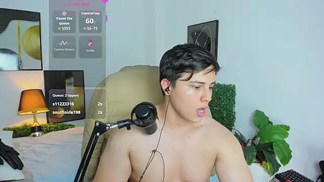 Thom_Ohtani 라이브 XXX 채팅