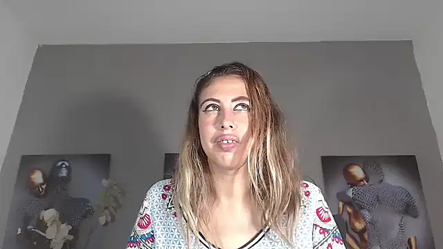 AntonellaBlanc's Live XXX Chat