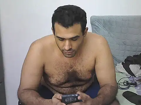 AlphaLatinoBear 라이브 XXX 채팅