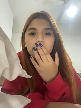 Онлайн чат XXX baddieasiantv