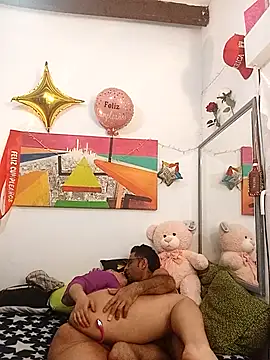 Вебкам-шоу yoahotpetrafiery