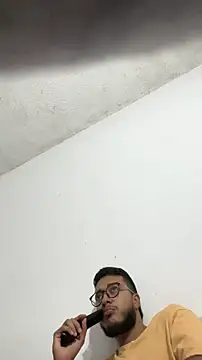 Santiago_Savag 라이브 XXX 채팅