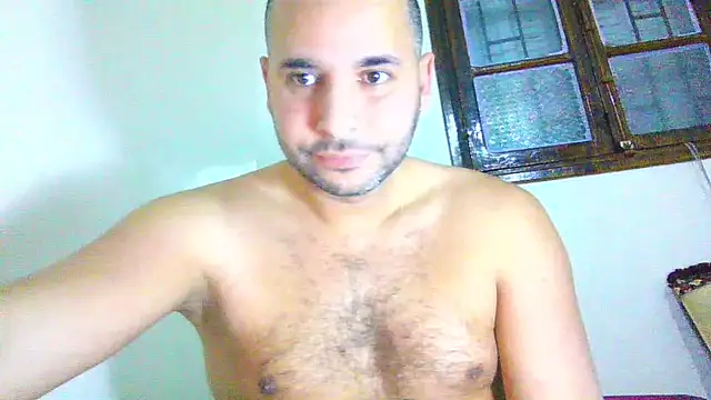 Dani_Lop: διαδικτυακό σόου στην κάμερα