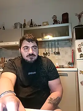 bear_skinny webcam show