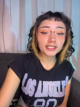 baby_akumaのライブXXXチャット