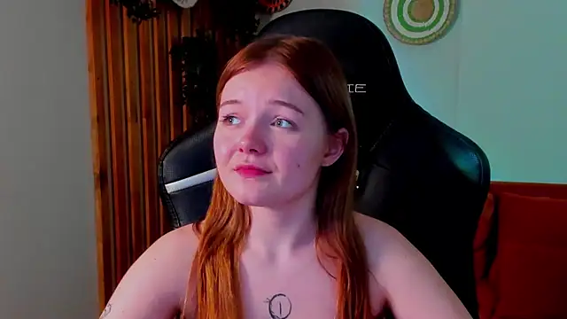 ElinaVale Chat XXX live