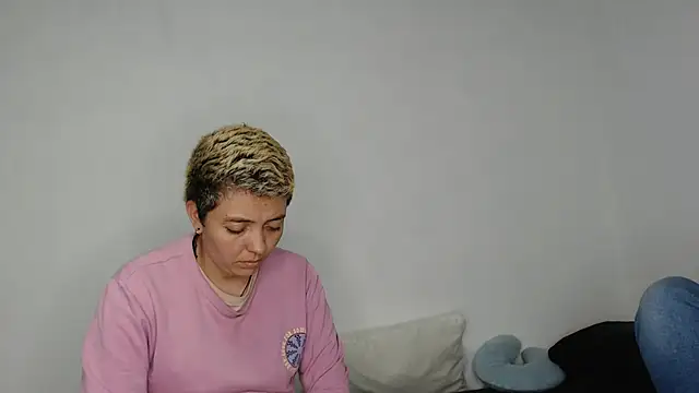 دردشة kathy_luisa الجنسية المباشرة