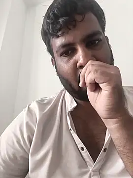 vinay_smalldick Show in webcam