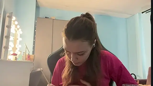 AndreeMerryman 라이브 XXX 채팅