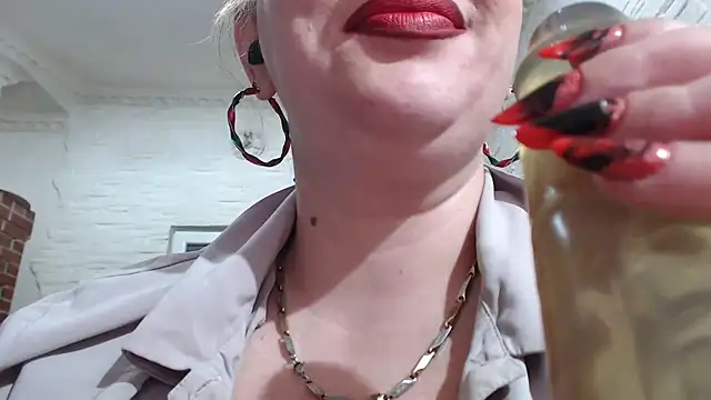 Онлайн чат XXX piticaforever