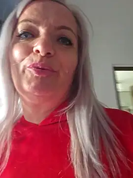 دردشة LadyTouch الجنسية المباشرة