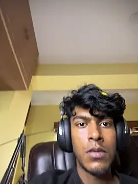 Chat +18 de thecatfishh ao vivo