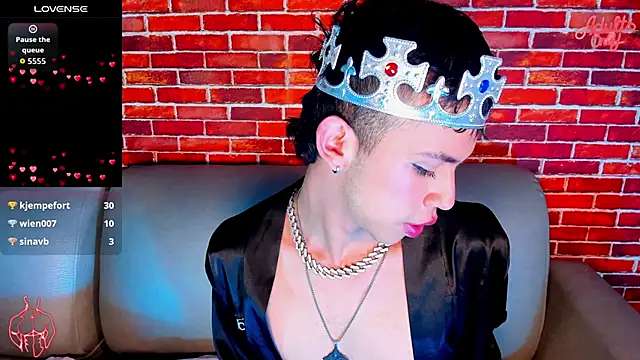 Prince_Apolo Chat XXX in diretta