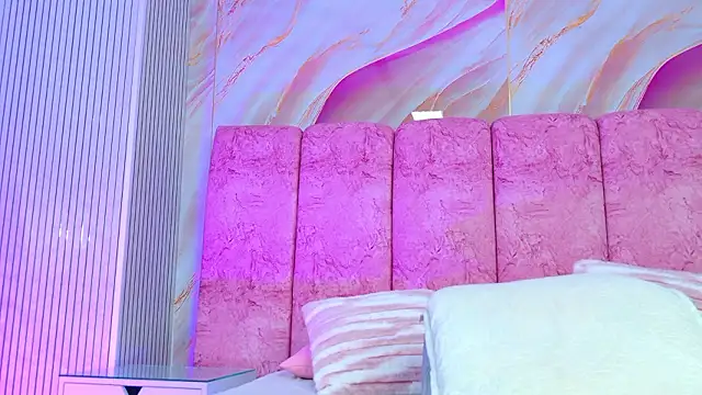 emmacurvy 现场XXX聊天