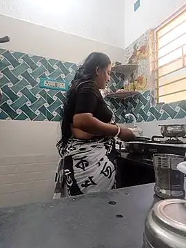 Hot-Tinaa 라이브 XXX 채팅