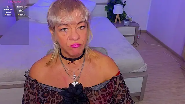 AnittaHarris_ Live XXX-Chat