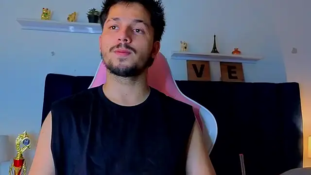 XXX chat uživo modela Issac_james_