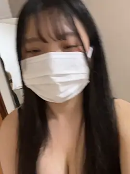 chrom-xx élő XXX-chatje