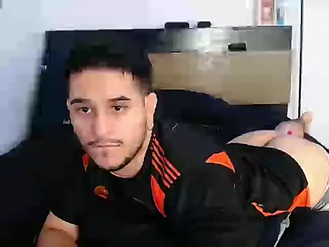 colin_lewis1 Webcam Show