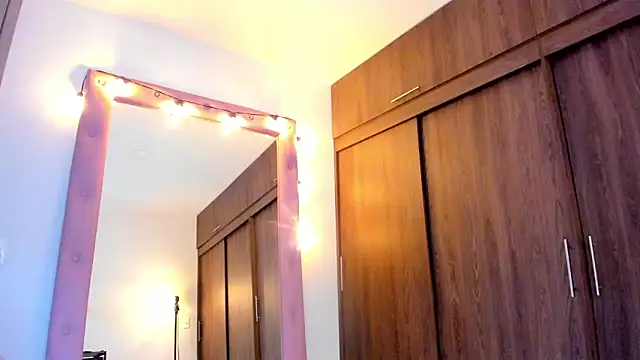 Chat XXX Live alikahouston4