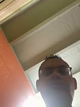 XXX chat uživo modela Rupkumarmaleforfun