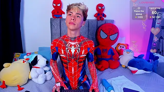 XXX chat uživo modela Callum_777