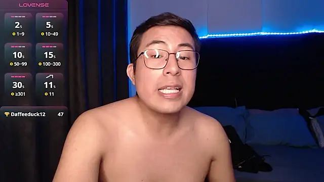 andrewmhilton_ Show Webcam