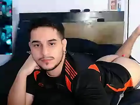 colin_lewis1 Webcam Show