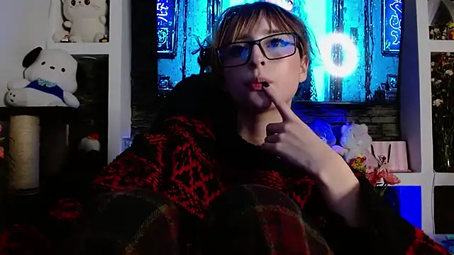 CelesteAyase Adlı Modelin Canlı XXX Sohbeti