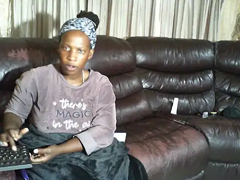 Sky-Diamond Adlı Modelin Web Kamerası Şovu