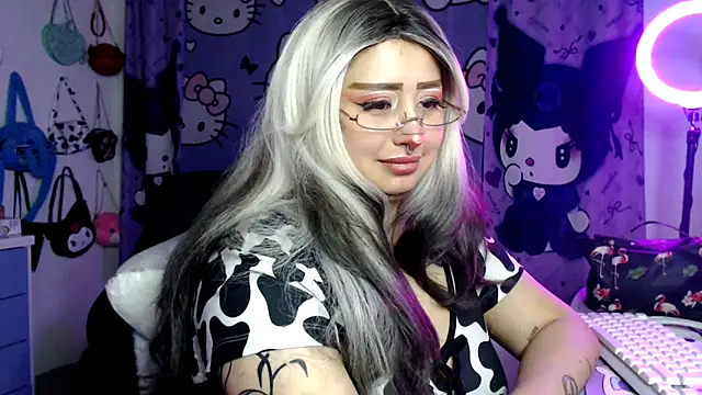 lussyevans24 Chat XXX in diretta