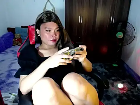 sofiathe1st: онлайн-секс-чат