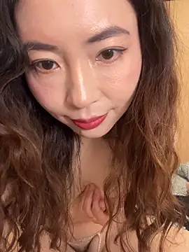 mimi_181 即時 XXX 聊天