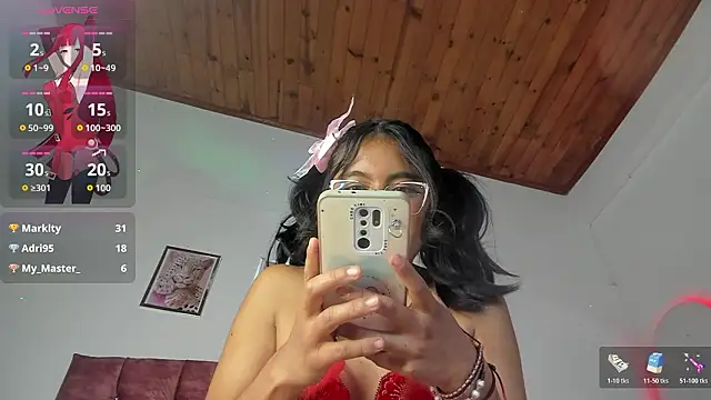 luna_velveth's Live XXX Chat