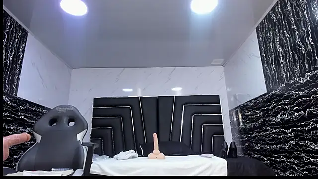 Ladyy_Scarlett's Live XXX Chat