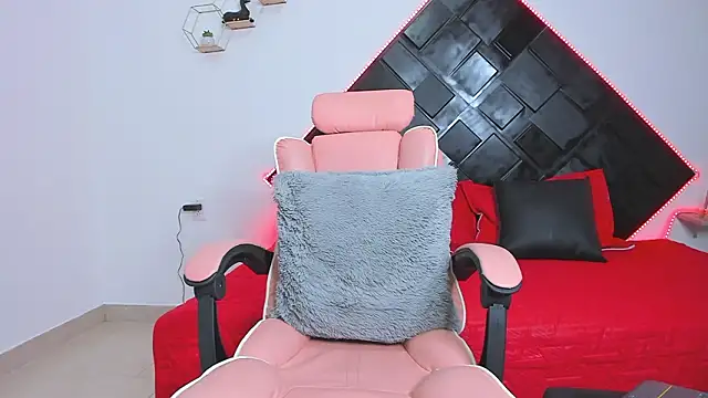 Dark_Valentino_のライブXXXチャット